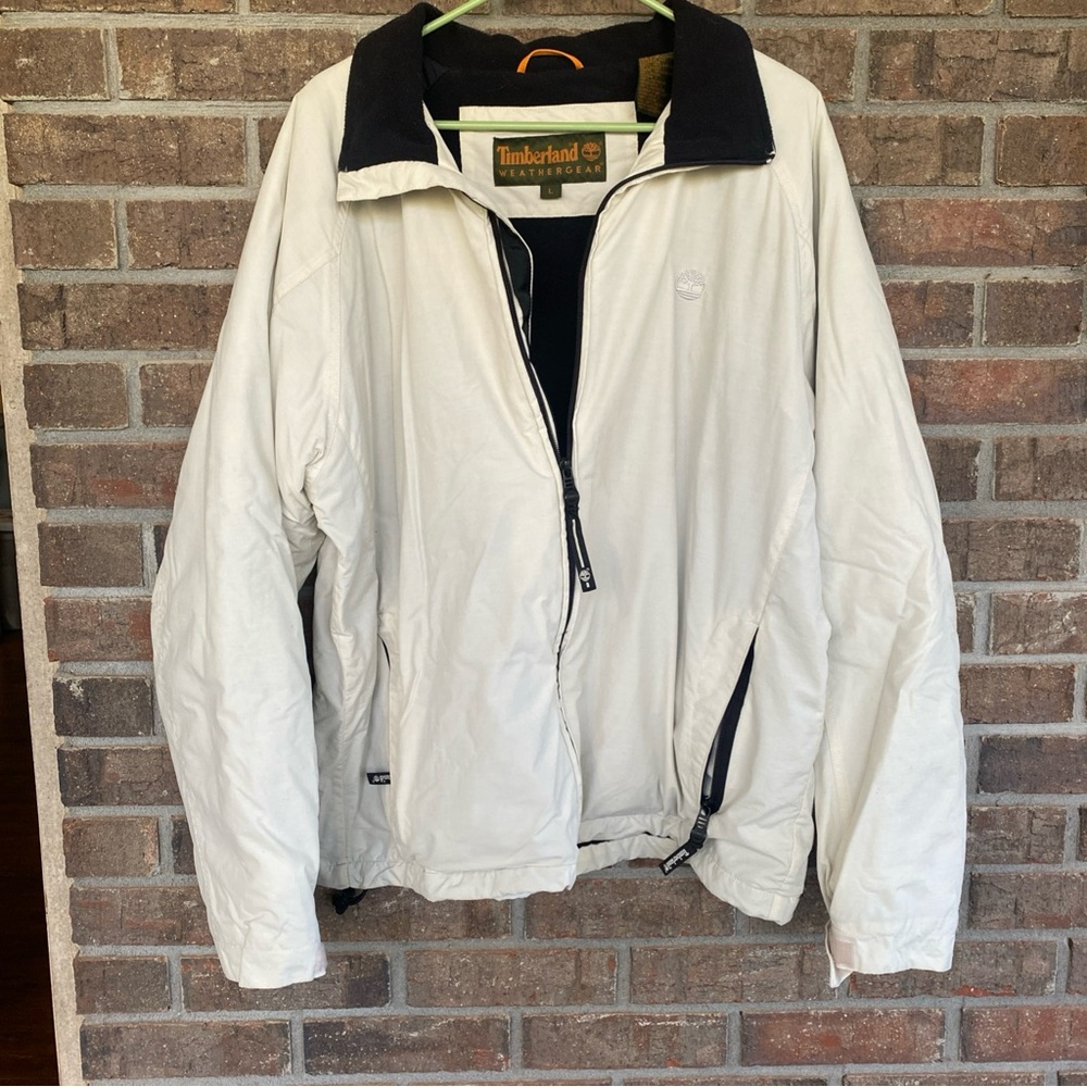Vintage Timberland Cream and Black Weather-Resistant Insulated Jacket
